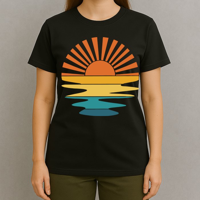 Retro Sunset Rays Wavy Vintage Retro Sunshine Sun Rays Beachy Vibes Retro Summer T-Shirt