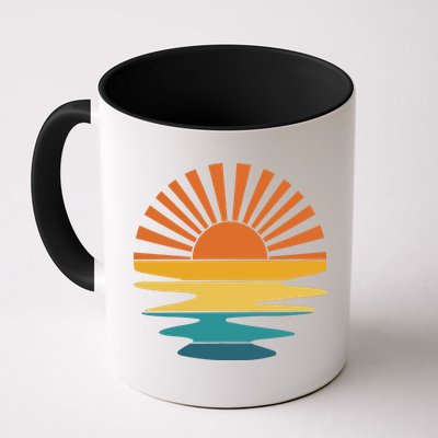 Retro Sunset Rays Wavy Vintage Retro Sunshine Sun Rays Beachy Vibes Retro Summer Mug