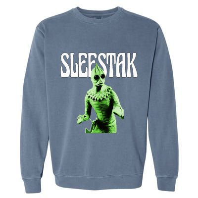 Retro Sleestak Reptilian Alien Graphic Garment-Dyed Sweatshirt