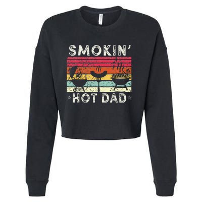 Retro Style Smokin' Hot Dad Funny BBQ Father's Day Cropped Pullover Crew