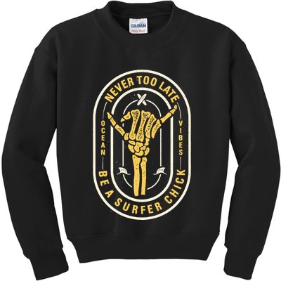 Retro Surfing Summer Logo Kids Sweatshirt