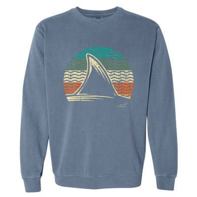 Retro Shark Tail Marine Biologist Shark Lovers Wildlife Garment-Dyed Sweatshirt