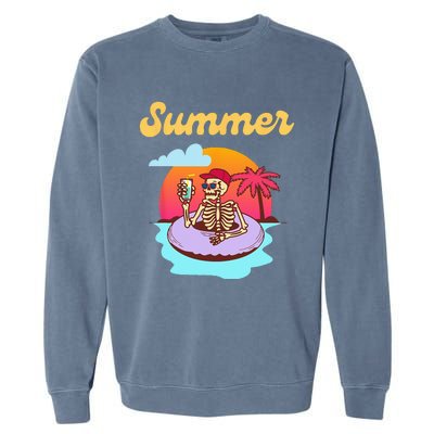 Retro Skeleton With Sunglasses Summer Goth Vacation Skull Garment-Dyed Sweatshirt