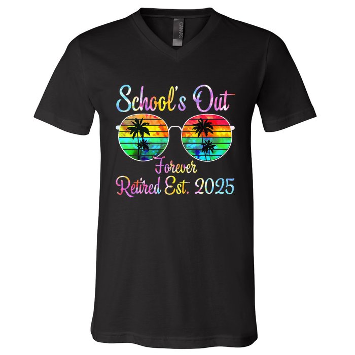 Retired Teacher Class Of 2025 Retirement School Gift V-Neck T-Shirt