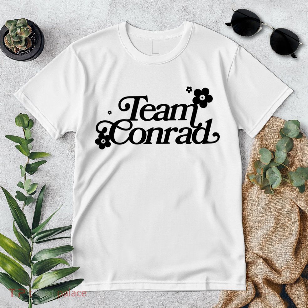Retro Team Conrad Logo Premium T-Shirt