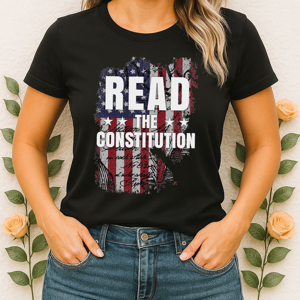 Read The Constitution ItS Bill Of Rights & Amendments Womens T-Shirt