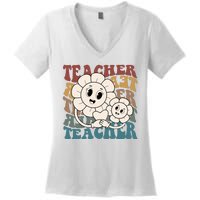 Retro Teacher Cute Gift Sunflower Heart Women's V-Neck T-Shirt