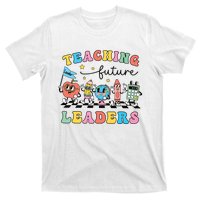 Retro Teaching Future Leaders Groovy Teacher Back To School T-Shirt