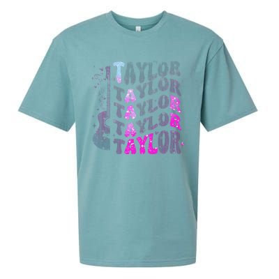 Retro Taylor First Name Personalized Groovy 80S Pin.K Sueded Cloud Jersey T-Shirt