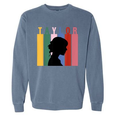 Retro Taylor First Name Personalized Groovy Birthday Girl Garment-Dyed Sweatshirt