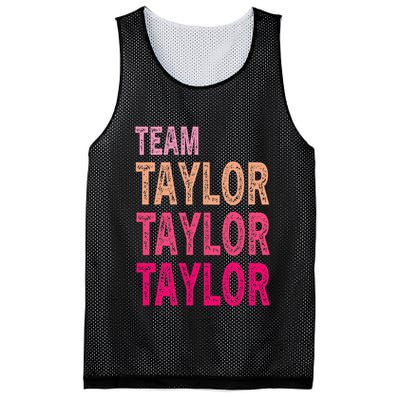 Retro T.AYLOR First Name Personalized Groovy Birthday Mesh Reversible Basketball Jersey Tank