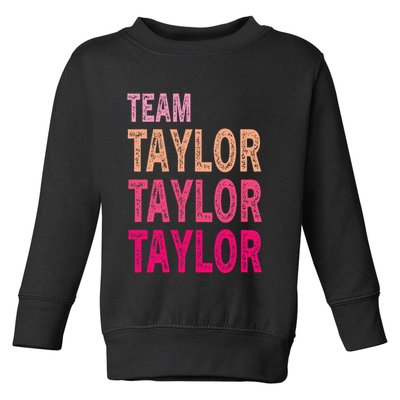 Retro T.AYLOR First Name Personalized Groovy Birthday Toddler Sweatshirt