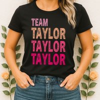 Retro T.AYLOR First Name Personalized Groovy Birthday Womens T-Shirt
