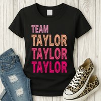 Retro T.AYLOR First Name Personalized Groovy Birthday Womens T-Shirt