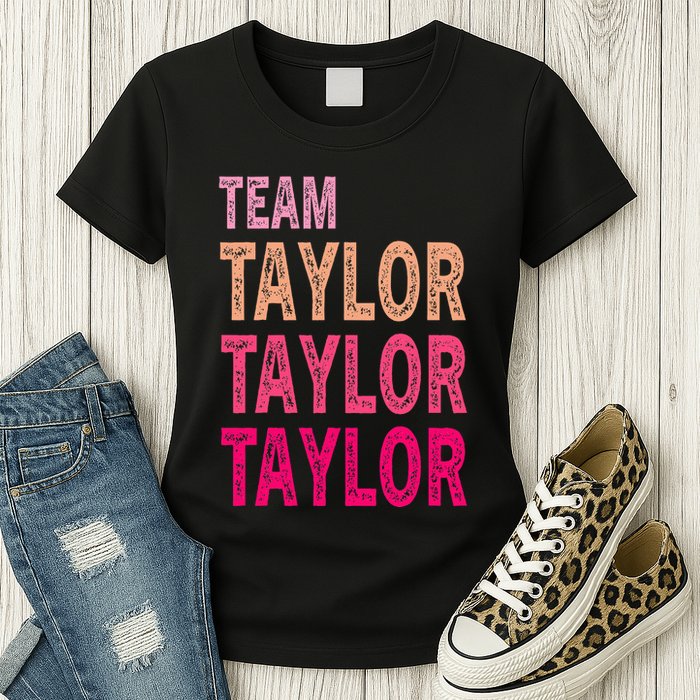 Retro T.AYLOR First Name Personalized Groovy Birthday Womens T-Shirt