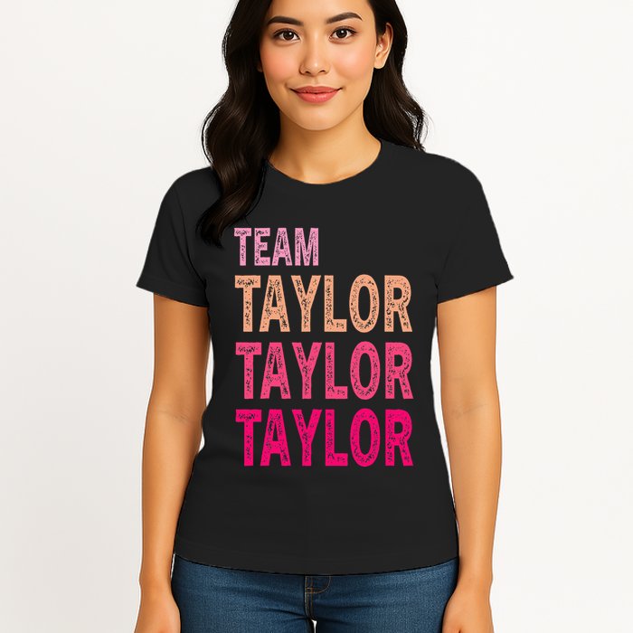 Retro T.AYLOR First Name Personalized Groovy Birthday Womens T-Shirt
