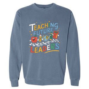 Retro Teaching Future Leaders Teacher 100 Days Of School Garment-Dyed Sweatshirt