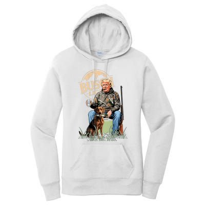 Retro Trump Hunting Deer Funny Beer Drinking Hunting On Back Women's Pullover Hoodie