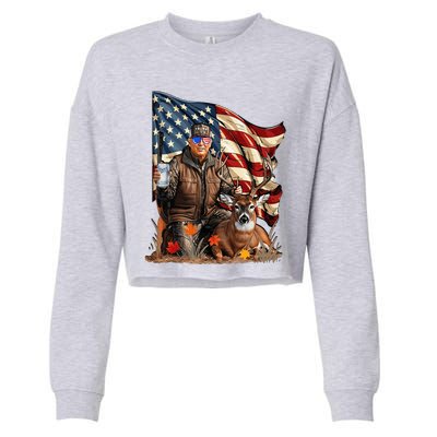 Retro Trump Hunting Deer Funny Beer Drinking Cropped Pullover Crew