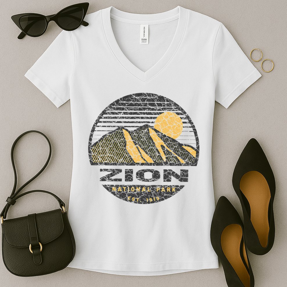 Road Trip Mount Zion National Park Utah Mountain Sunset Art Women's V-Neck T-Shirt