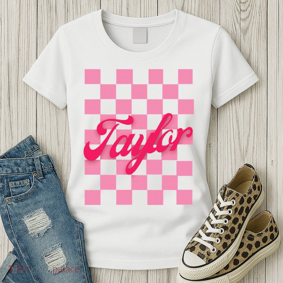 Retro Taylor Personalized Groovy Birthday Girl Design Womens T-Shirt