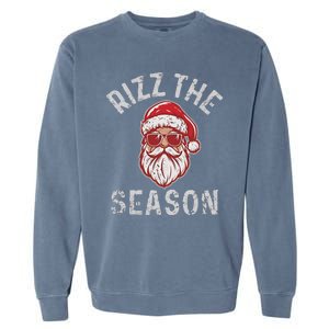 Rizz The Season Funny Santa Claus Christmas Garment-Dyed Sweatshirt