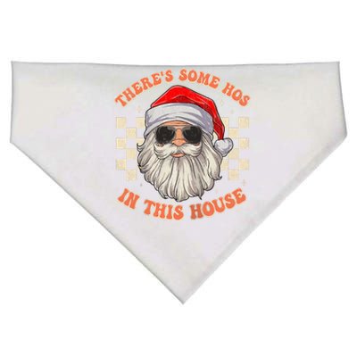 Retro ThereS Some Hos In This House Santa Claus Christmas Raglan Baseball USA-Made Doggie Bandana