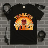 Retro Thanksgiving Thankful Vibes Turkey Sunset T-Shirt