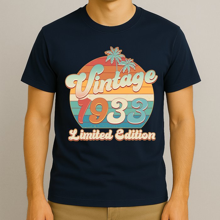 Retro Tropical Vintage 1933 Limited Edition 90th Birthday T-Shirt