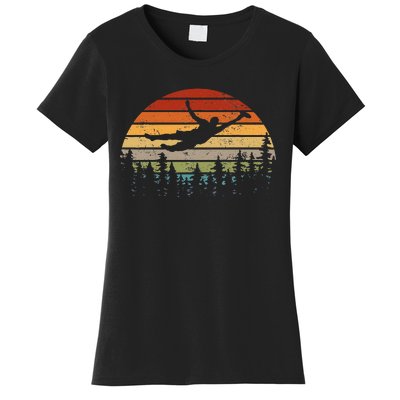 Retro Ultimate Frisbee Player Men Women Vintage Flying Disc Women's T-Shirt