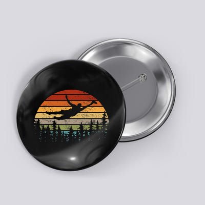 Retro Ultimate Frisbee Player Women Vintage Flying Disc Button