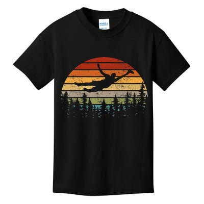 Retro Ultimate Frisbee Player Women Vintage Flying Disc Kids T-Shirt