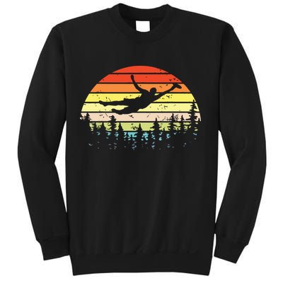Retro Ultimate Frisbee Player Vintage Flying Disc Sweatshirt