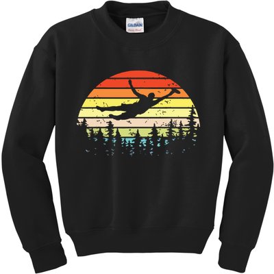 Retro Ultimate Frisbee Player Vintage Flying Disc Kids Sweatshirt