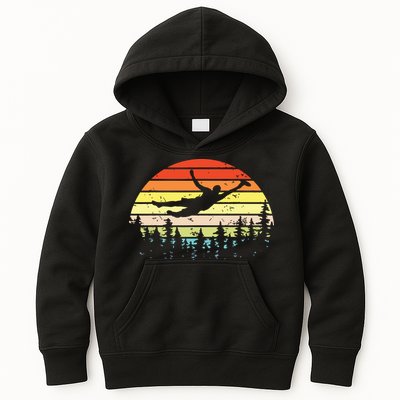 Retro Ultimate Frisbee Player Vintage Flying Disc Kids Hoodie