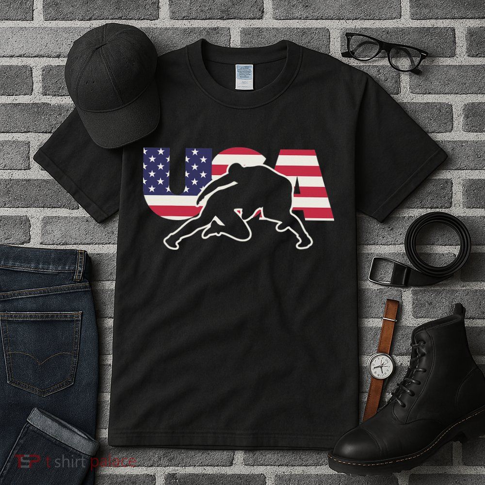 Retro USA Wrestling Apparel  American Gifts for US Wrestler  Tall T-Shirt