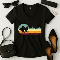 Retro Vintage Be A Goldfish Women's V-Neck T-Shirt