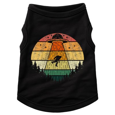 Retro Vintage Bigfoot Ufo Abduction Funny Sasquatch Aliens Doggie Tank
