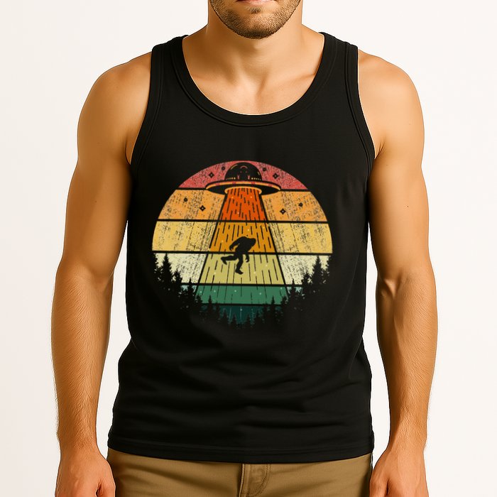 Retro Vintage Bigfoot Ufo Abduction Funny Sasquatch Aliens Tank Top