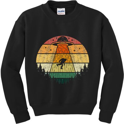 Retro Vintage Bigfoot Ufo Abduction Funny Sasquatch Aliens Kids Sweatshirt