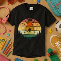 Retro Vintage Bigfoot Ufo Abduction Funny Sasquatch Aliens Kids T-Shirt