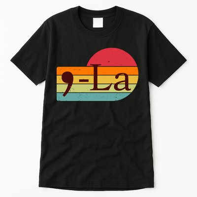 Retro Vintage Comma La Kamala Harris 2024 Tall T-Shirt