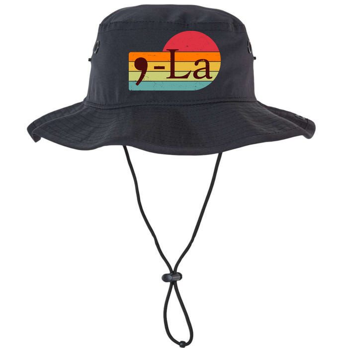 Retro Vintage Comma La Kamala Harris 2024 Bucket Hat