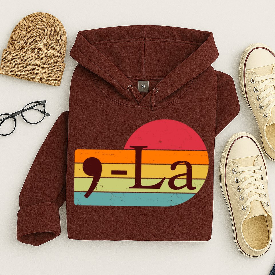 Retro Vintage Comma La Kamala Harris 2024 Hoodie