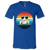 Retro Vintage Crested Gecko Sunglasses Reptile V-Neck T-Shirt