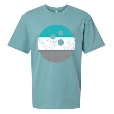 Retro Vintage Distressed Bowling Ball Or Gift Sueded Cloud Jersey T-Shirt