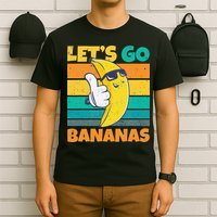Retro Vintage Funny Banana Meme Let Go Banana Cool Bananas T-Shirt