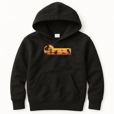 Retro Vintage Frisbee Golf Player Design  Disc Golf Gift Kids Hoodie