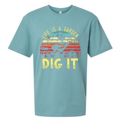 Retro Vintage Farmer Gift Life Is A Garden Dig It Sueded Cloud Jersey T-Shirt