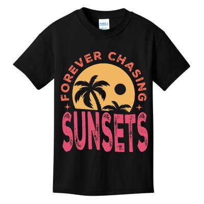 Retro Vintage Forever Chasing Sunsets Summer Vacation Outfit Kids T-Shirt